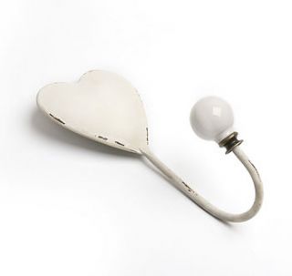 distressed cream heart hook by little red heart