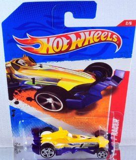 2011 Hot Wheels 218/244   Thrill Racers Raceway 2/6   F Racer Toys & Games