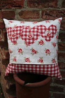 handmade heart applique cushion by primitive angel country store