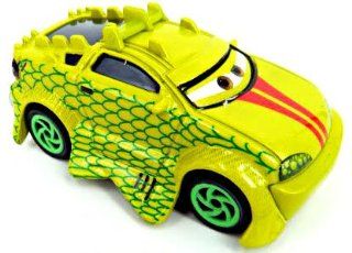 Disney / Pixar CARS TOON 155 Die Cast Car Komodo Toys & Games