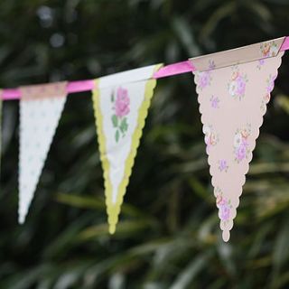 country garden floral bunting by the wedding of my dreams