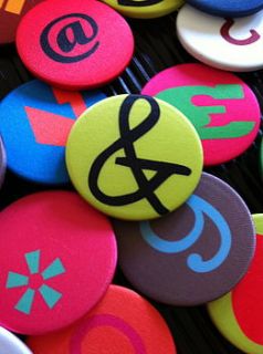 design your own satin number & symbol badges by build a bag