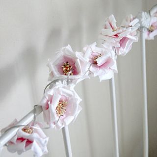 rose light garland by red lilly