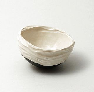 glacial exterior carved wobble bowl by ellen tunstall ceramics