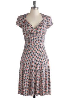 Kelly's Vivid in the Moment Dress in Birds  Mod Retro Vintage Dresses
