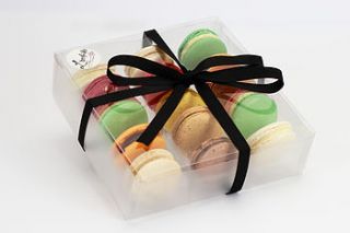 box of 20 french macarons by l'orchidée boutique patisserie