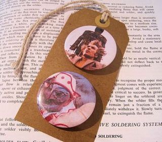 pack of two wicker man badges by bijou gifts