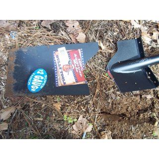 Bully Tools 92601 12 Gauge 15 Inch Steel Spade with D Grip Handle  Hand Spades  Patio, Lawn & Garden