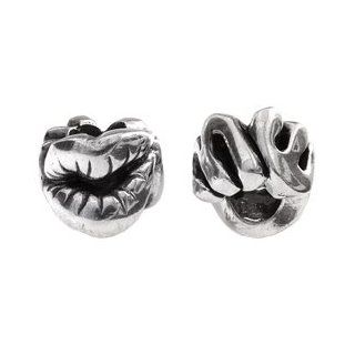 Silverado 'Lips Kiss me' Silver Charm   Fits On Pandora Chamilia And Troll Bracelets Jewelry