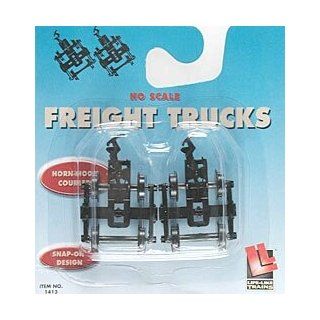 SceneMaster  HO Freight Trucks Toys & Games