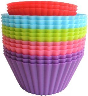 Silicone Cupcake Liners, Cupseez 12 Standard Size Reusable BPA Free, Food Grade Baking Cups with 3 FREE Bonus Minis in Storage Container   Fancy Bakeware Molds Great for Cake, Muffins, Jello, Candy, Quiche, Pies, Portion Control   Holders are Non stick Wit