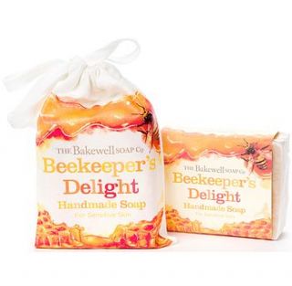 beekeepers' delight honey soap and gift bag by the bakewell soap company