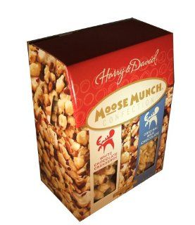 Harry and David Moose Munch Confection Milk Chocolate and White Chocolate Cranberry   2 Pound 8 Ounce Christmas Holiday Day Gift Box  Candy And Chocolate Gifts  Grocery & Gourmet Food