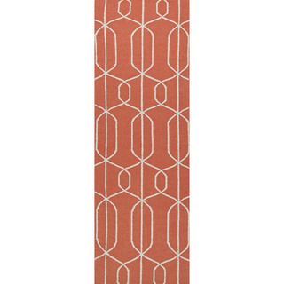 Handmade Flat weave Geometric pattern Red/ Orange Wool Rug (26 X 8)