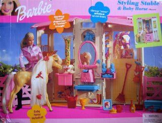 Barbie Styling Stable & Baby Horse Playset (2002) Toys & Games