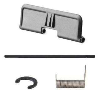 Fab Defense Mako Stealth Black M16/AR15/M4 Adjustable Polymer Ejection Port Dust Cover + Ultimate Arms Gear US Made Port Ejection Cover Installation Assembly Spring Kit for AR15 AR 15 .223 556 5.56 Includes Hinge Pin, Spring and C Retaining Clip  Hunting 