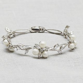 triple pearl bracelet by queens & bowl