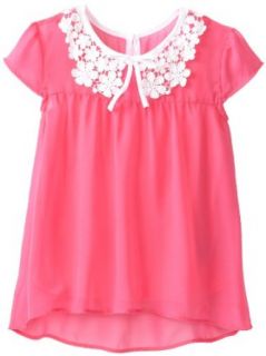 Amy Byer Girls 7 16 Crochet Hi Low Top, Pink, Small Blouses Clothing