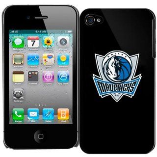 Tribeca  FVA6034 Solo Shell for iPhone 4, Dallas Mavericks   Black  Players & Accessories