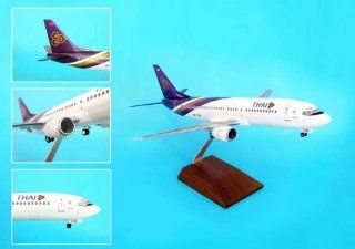 Skymarks Thai 737 400 1/100   Airplane Model Building Kits