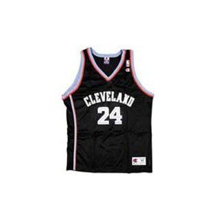 Cleveland Cavaliers Andre Miller #24 Jersey (Adult Medium)  Sports Related Merchandise  Clothing