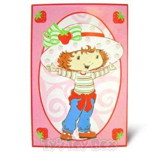 Strawberry Shortcake Luxury Plush Blanket Toys & Games