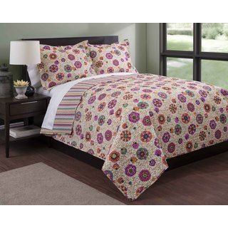 Fanfare Floral 3 piece Quilt Set