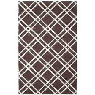 Safavieh Handmade Moroccan Cambridge Crisscross pattern Dark Brown/ Ivory Wool Rug (6 X 9)