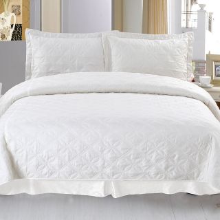 Trademark Global Lavish Home Andrea 3 piece White Quilt Set White Size Full  Queen