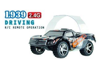 WL Toys L939 Mini Truggy 5" RC Car 2.4 Ghz Toys & Games