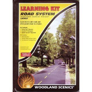 Woodland Scenics Roads & Pavement Learning Kit WOOLK952 Toys & Games