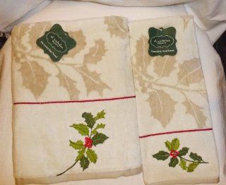 St. Nicholas Square Decorative Christmas Embroidered Holiday Towels Set of 2 Holly  Christmas Bath Towels  