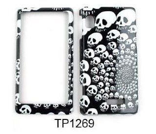 MOTOROLA A955/DROID2 SWIRLING MULTI SKULL SNAPON, CASE, FACEPLATE, COVER Cell Phones & Accessories