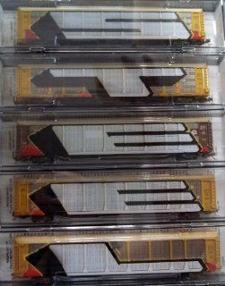 Micro Trains N Scale Autoracks Assorted Roads with S T E E L Graffiti (1 Letter on Each Car) 5 Car Set   Cars Also Weathered MT 993 05 150 Toys & Games