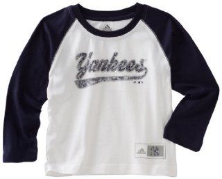 MLB Toddler New York Yankees L/S Raglan Crew (White, 2T)  Infant And Toddler Sports Fan Apparel  Sports & Outdoors