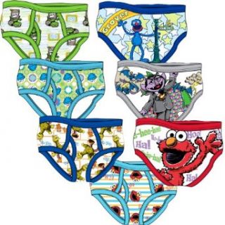 Sesame Street Toddler Boy's Brief Pack   7 Pair   Multi Character Size 2T 3T Briefs Underwear Clothing