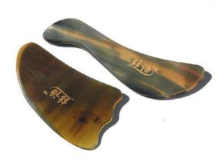Beautiful Buffalo Horn 2 Pcs/Set Hand Held Massage Tools  100% Hand Made Natural Buffalo Horn Guasha(55mm w the widest area x 95mm L the longest area x 5mm Thickness the thickest area)Chinese Traditional Massage Tool,Gua Sha is Another Technique Used to Re