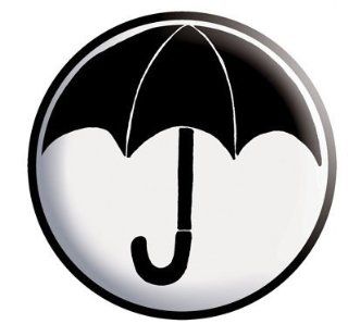 Dark Horse Comics   The Umbrella Academy magnet Logo 6 cm Toys & Games