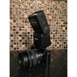Samsung ED SEF42A Camera Flash for NX  On Camera Shoe Mount Flashes  Camera & Photo