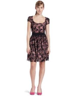 Necessary Objects Juniors Scoop Neck Dress, Black/Pink, X Small