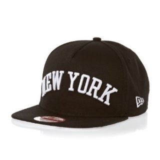 New Era Mens New York Yankees Flip Up City 9Fifty A Frame Cap   Black/White Clothing