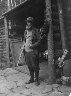 1895 photo William Brewster, full length portrait, standing, facing left, hol b3  