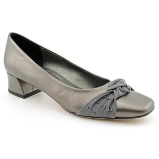 Vaneli Women's 'Dalice' Nappa Dress Shoes   Narrow (Size 6 ) Vaneli Heels