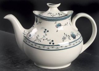 Royal Doulton Cambridge Teapot & Lid, Fine China Dinnerware   Blue Flowers,Blue
