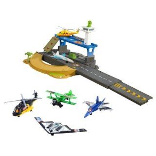 MATCHBOX SKY BUSTERS Supersonic Airport + 4 Pack Set (ASSORTED  SENT AT RANDOM) 