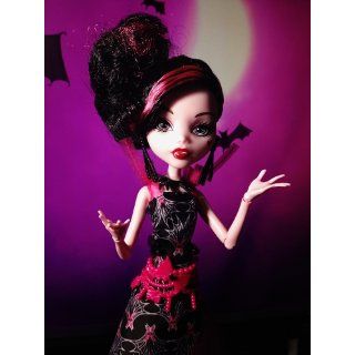 Monster High Frights, Camera, Action Black Carpet Draculaura Doll Toys & Games
