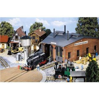 Pola 331751 Auto Door Closing System for Engine Shed Toys & Games