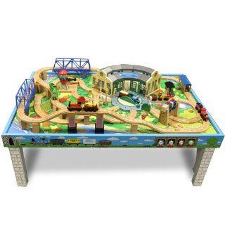 Thomas & Friends Wooden Railway   Tidmouth Sheds Deluxe Train Set with Island of Sodor Wooden Playtable & Playboard   Full Retail Store Display with Set Nailed to Playboard   NIB Toys & Games