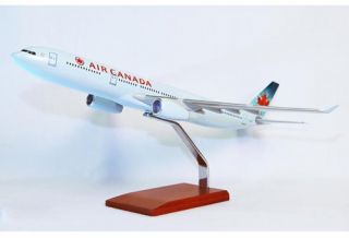 Daron Worldwide Boeing B777 300 Air Canada Model Airplane   Commercial Airplanes