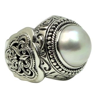 Sterling Silver Filigree Round Mabe Pearl Dome Ring (14 mm) (Indonesia